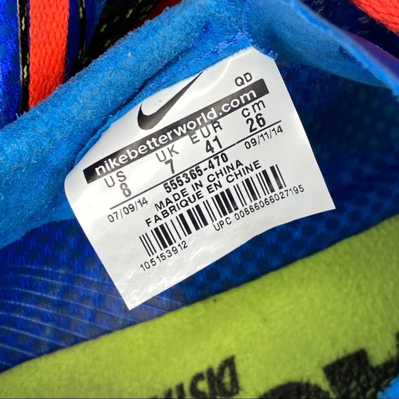 Nike Cleats - Picture 5 of 8